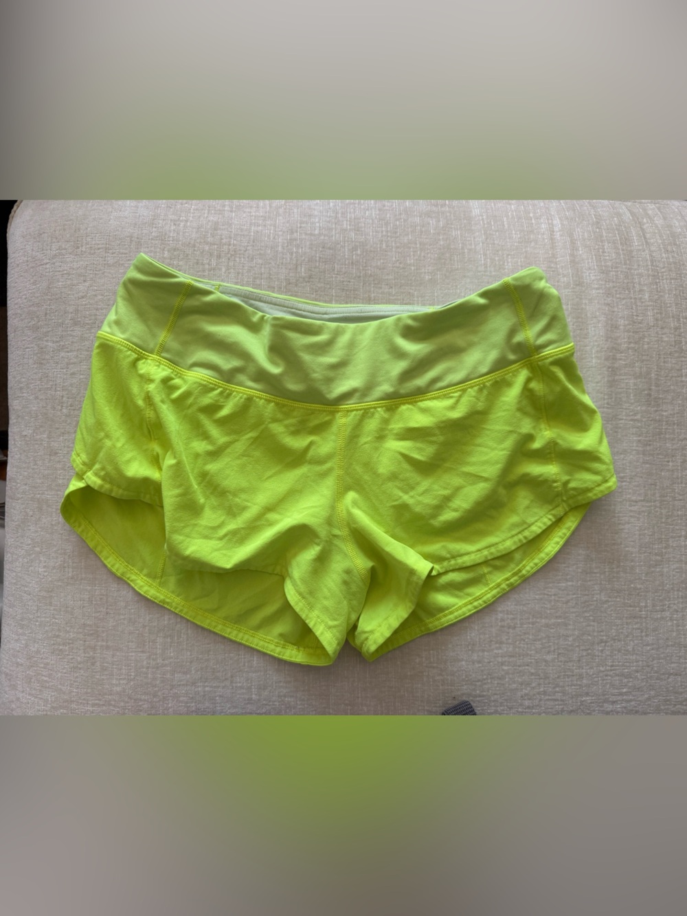 Women’s Lululemon shorts